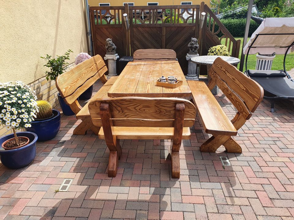 Gartenmöbel Set aus Holz Rustikal - für Ihre Terrassen, Balkon